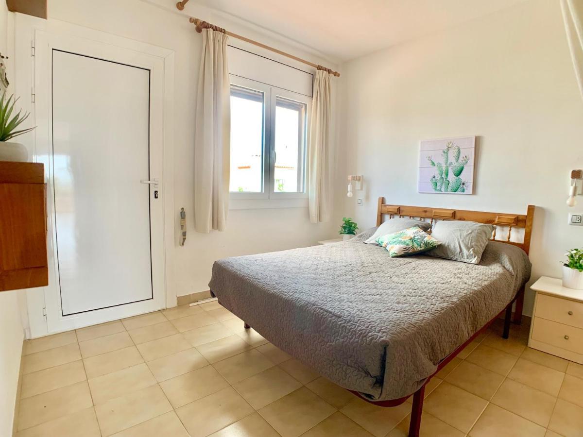 Apartment Vista Bahia 23 -2 Sea View Empuriabrava Eksteriør billede